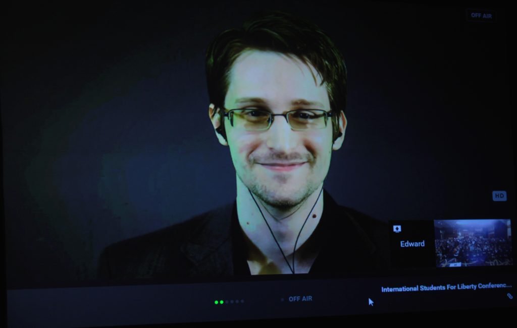 La cour d'appel rejette l'appel de Snowden 4 La cour d'appel rejette l'appel de Snowden - 3