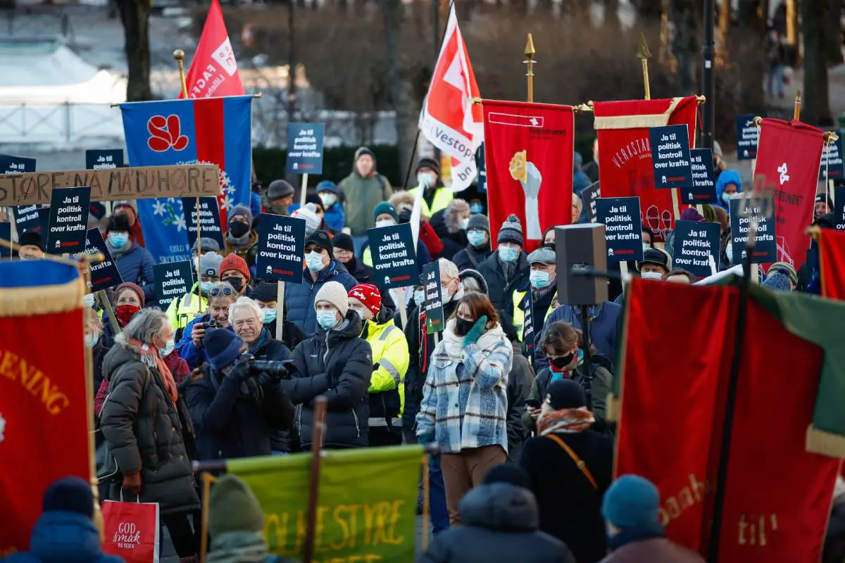 PHOTO : Manifestations contre les prix élevés de l'électricité organisées dans plusieurs villes norvégiennes - 7