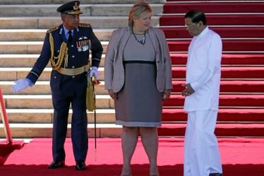 Erna visite le Sri Lanka - 8