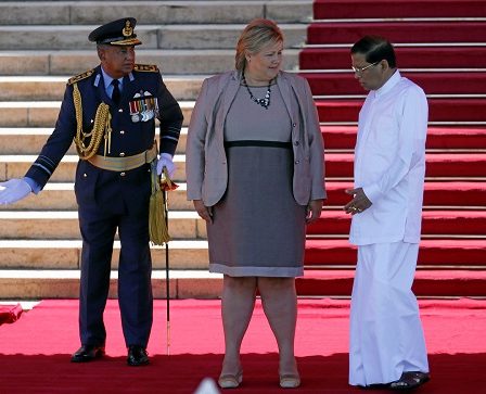 Erna visite le Sri Lanka 17 Erna visite le Sri Lanka - 16