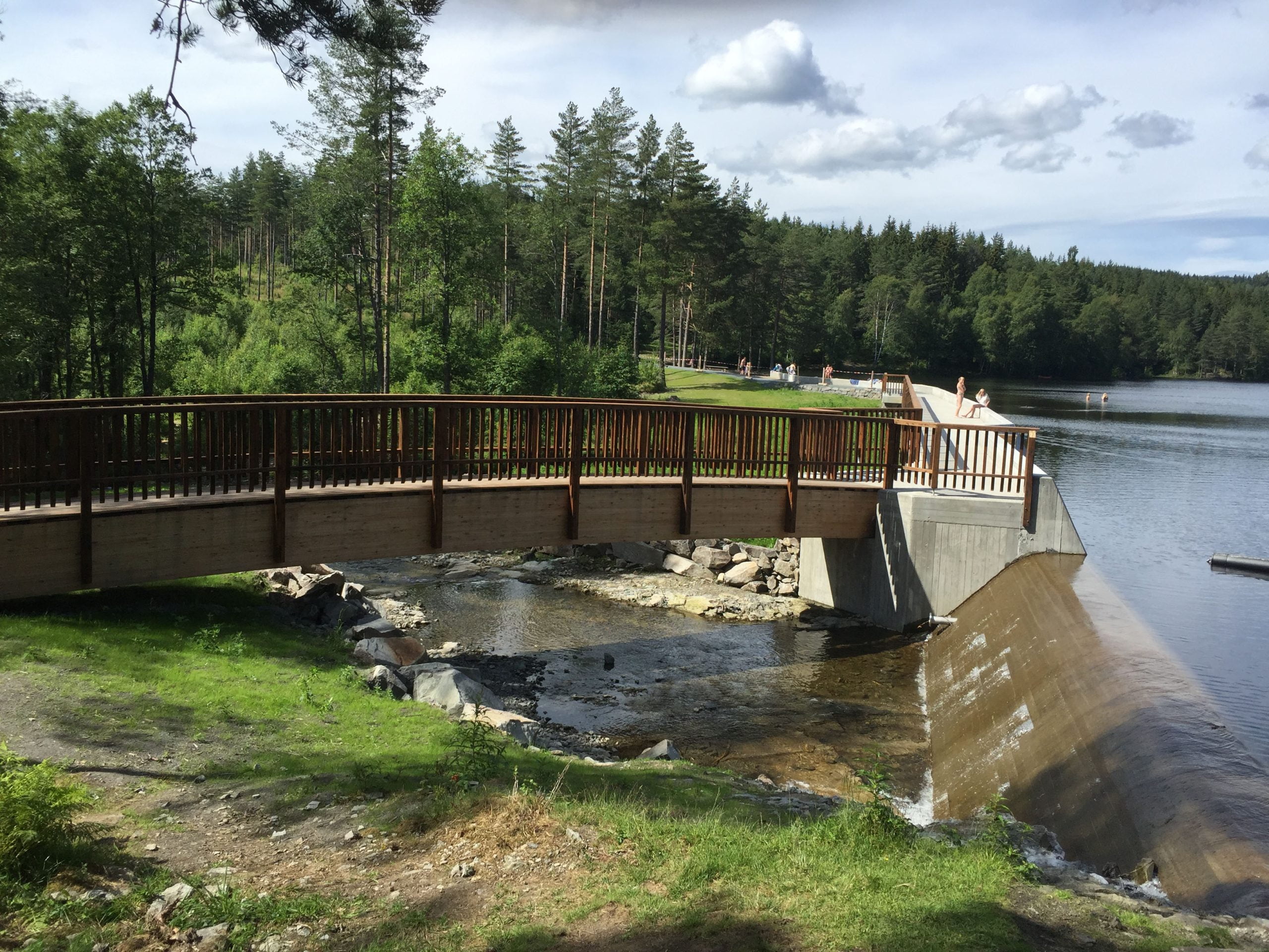 Chaleur estivale de retour à l'école 4 Chaleur estivale de retour à l'école - 3