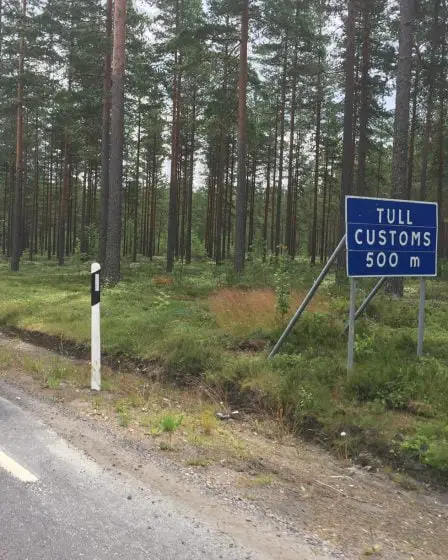 Personnel 24 heures sur 24 aux frontières de Svinesund 26 Personnel 24 heures sur 24 aux frontières de Svinesund - 25