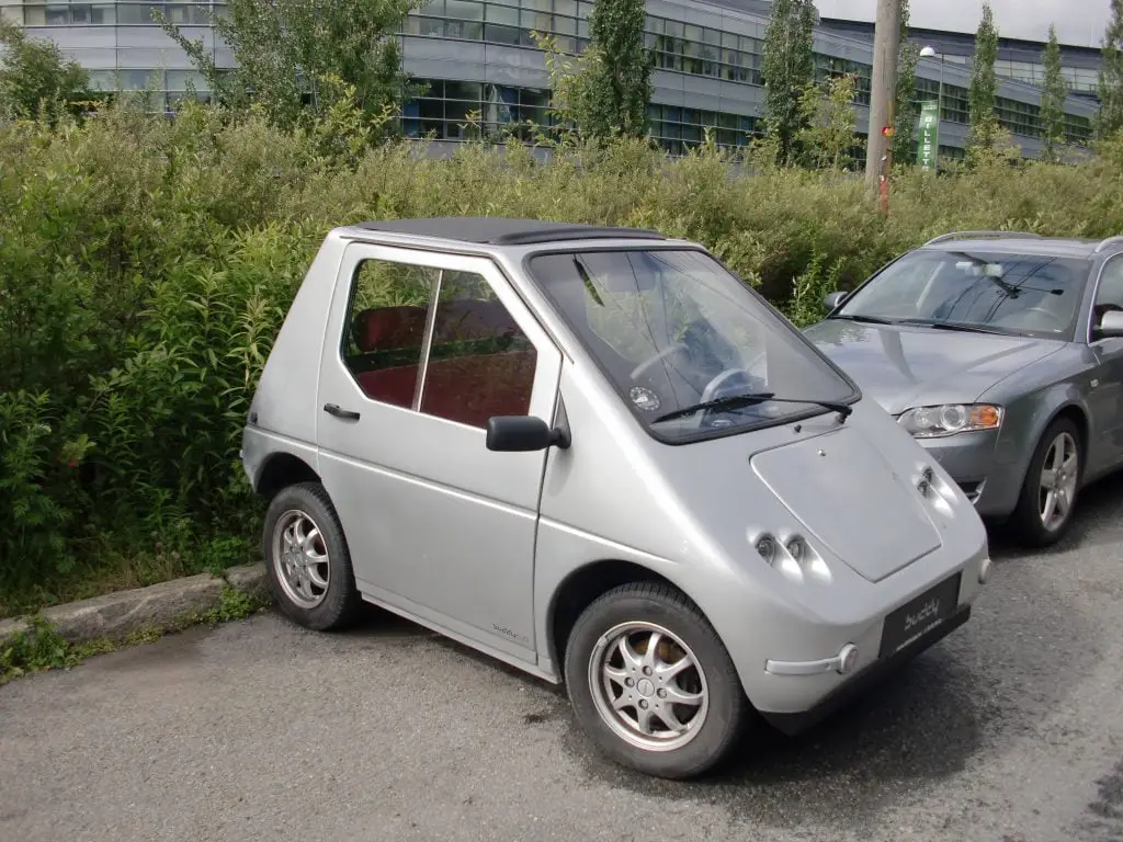 Les propriétaires de véhicules électriques conduisent des voitures sur de plus longues distances 4 Les propriétaires de véhicules électriques conduisent des voitures sur de plus longues distances - 3