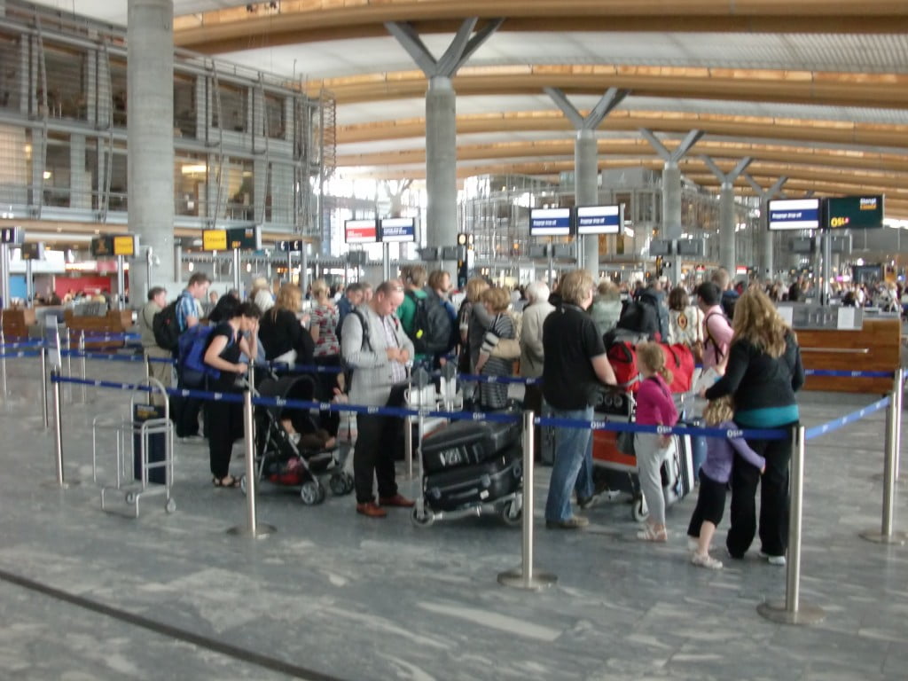 Le contrôle des passeports de Gardermoen est faible 4 Le contrôle des passeports de Gardermoen est faible - 3