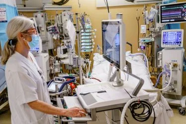 FHI de Norvège : il vaut mieux que les personnes entièrement vaccinées soient infectées maintenant que plus tard - 6