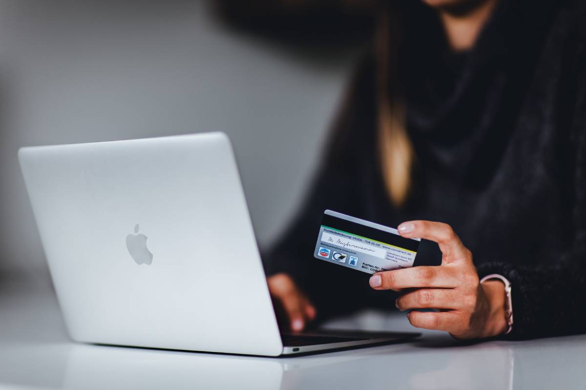 Des escrocs ont presque volé 600 000 couronnes à trois clients de Sparebanken Sør 4 Des escrocs ont presque volé 600 000 couronnes à trois clients de Sparebanken Sør - 3