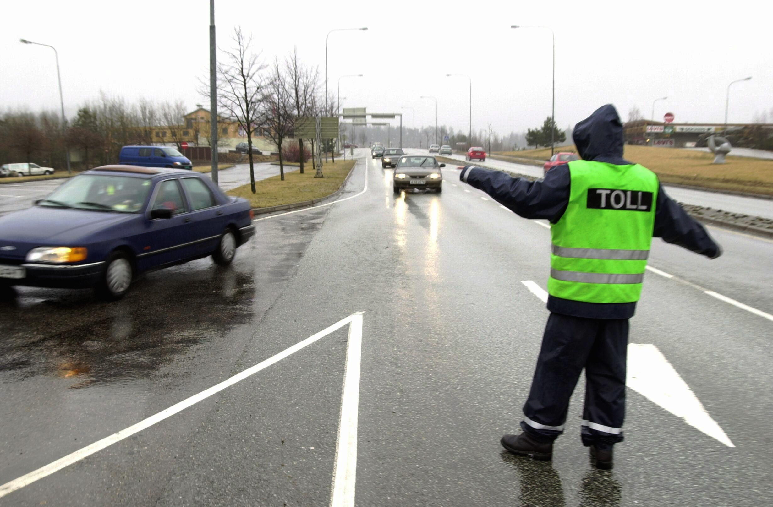 Un Roumain a passé en contrebande 10 000 comprimés 4 Un Roumain a passé en contrebande 10 000 comprimés - 3