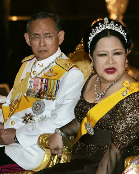 L'état de santé du roi de Thaïlande s'aggrave 8 L'état de santé du roi de Thaïlande s'aggrave - 7