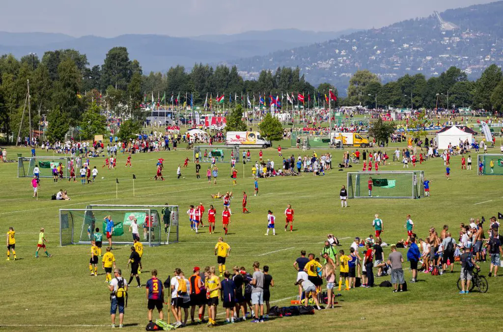 Entraîneur arrêté et expulsé de la Norway Cup pour comportement sexuel offensant 4 Entraîneur arrêté et expulsé de la Norway Cup pour comportement sexuel offensant - 3