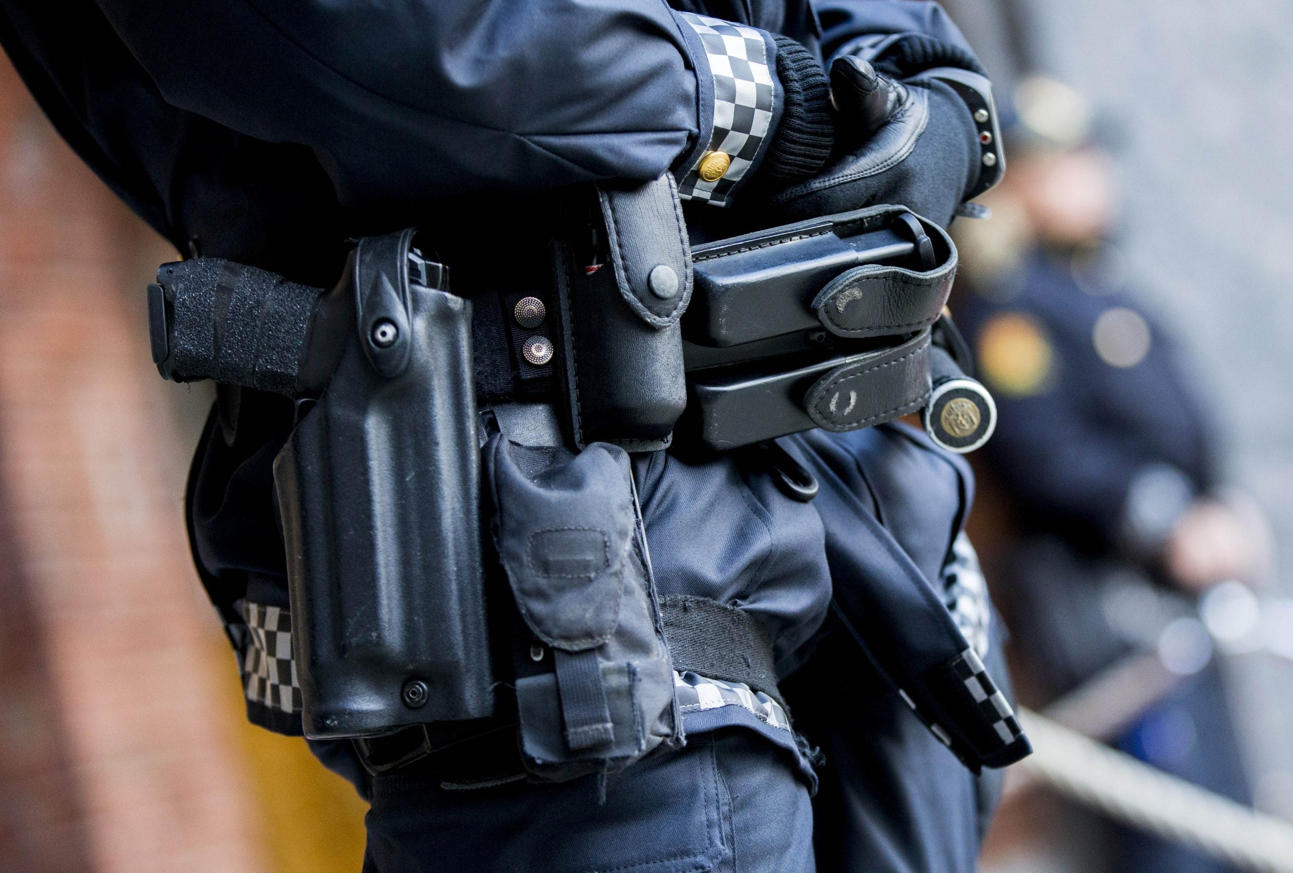 Six policiers sanctionnés pour des coups de feu accidentels 4 Six policiers sanctionnés pour des coups de feu accidentels - 3