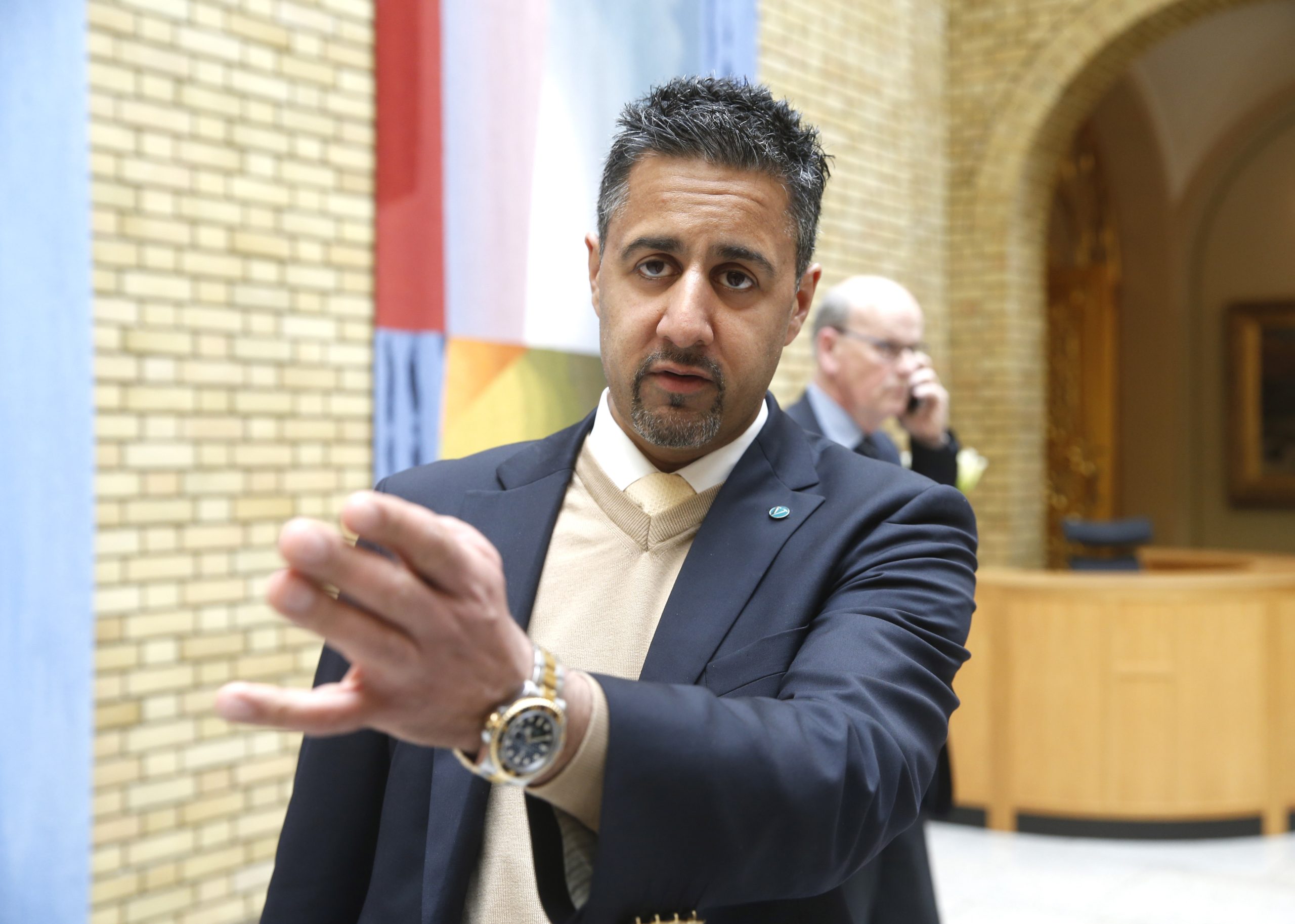 Raja reportant une vidéo islamique sur YouTube 4 Raja reportant une vidéo islamique sur YouTube - 3