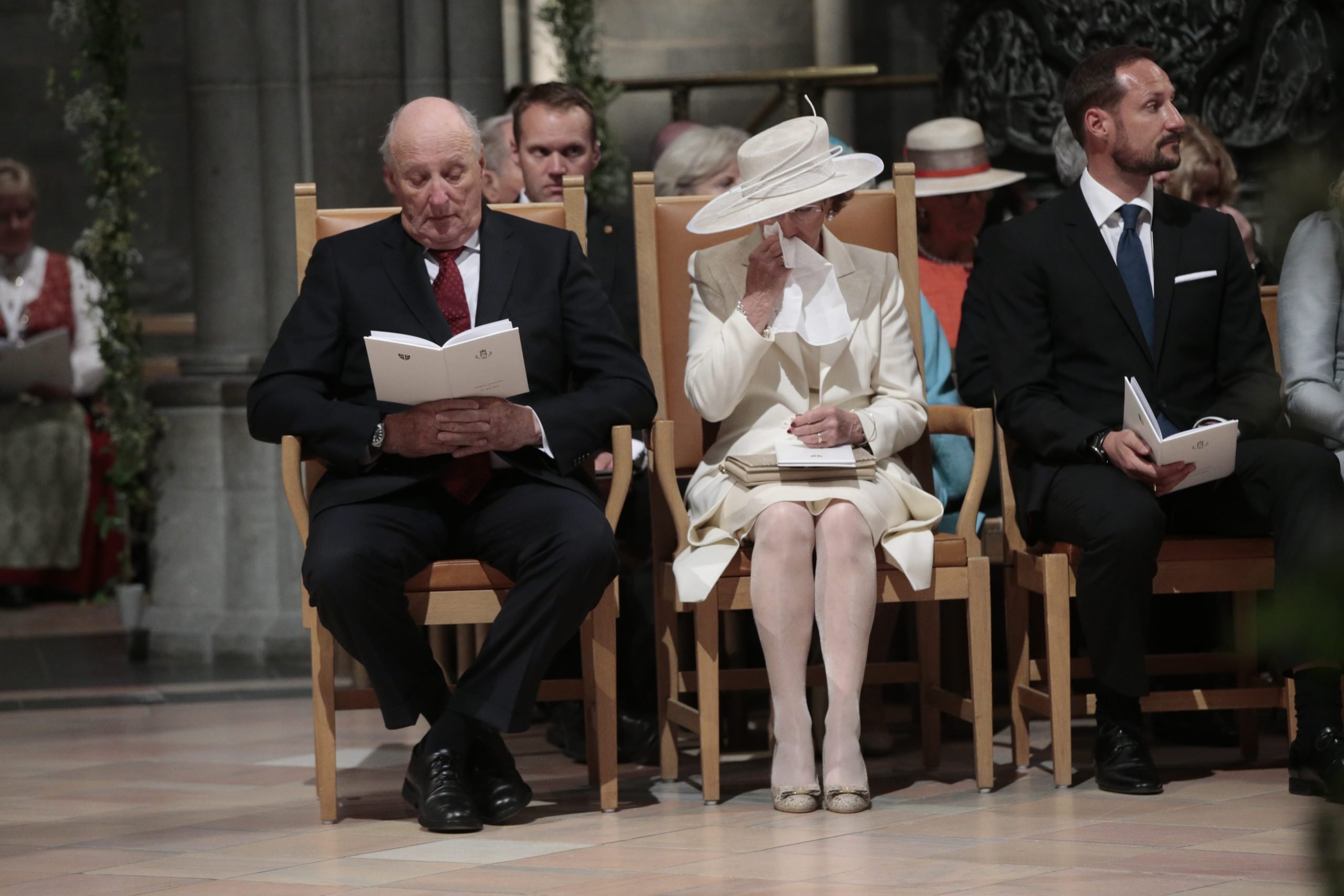 Le roi et la reine se souviennent de l'un des jours les plus importants de leur vie 4 Le roi et la reine se souviennent de l'un des jours les plus importants de leur vie - 3
