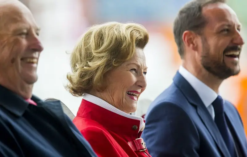 Le couple royal termine son voyage d'anniversaire à Kristiansand 4 Le couple royal termine son voyage d'anniversaire à Kristiansand - 3