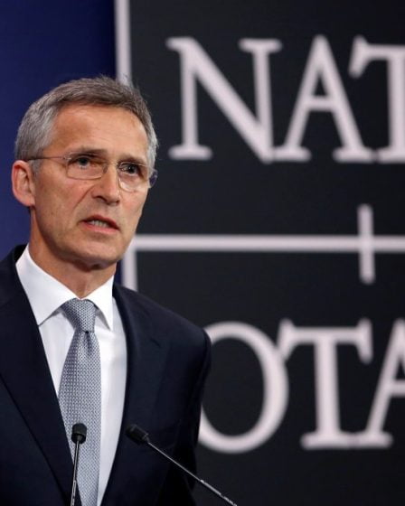 Stoltenberg salue le soutien à la démocratie en Turquie 17 Stoltenberg salue le soutien à la démocratie en Turquie - 16