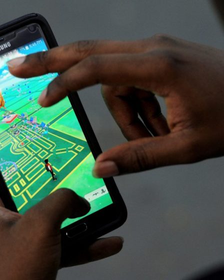 Des garçons sur Pokémon Go arrêtés par la police 5 Des garçons sur Pokémon Go arrêtés par la police - 4