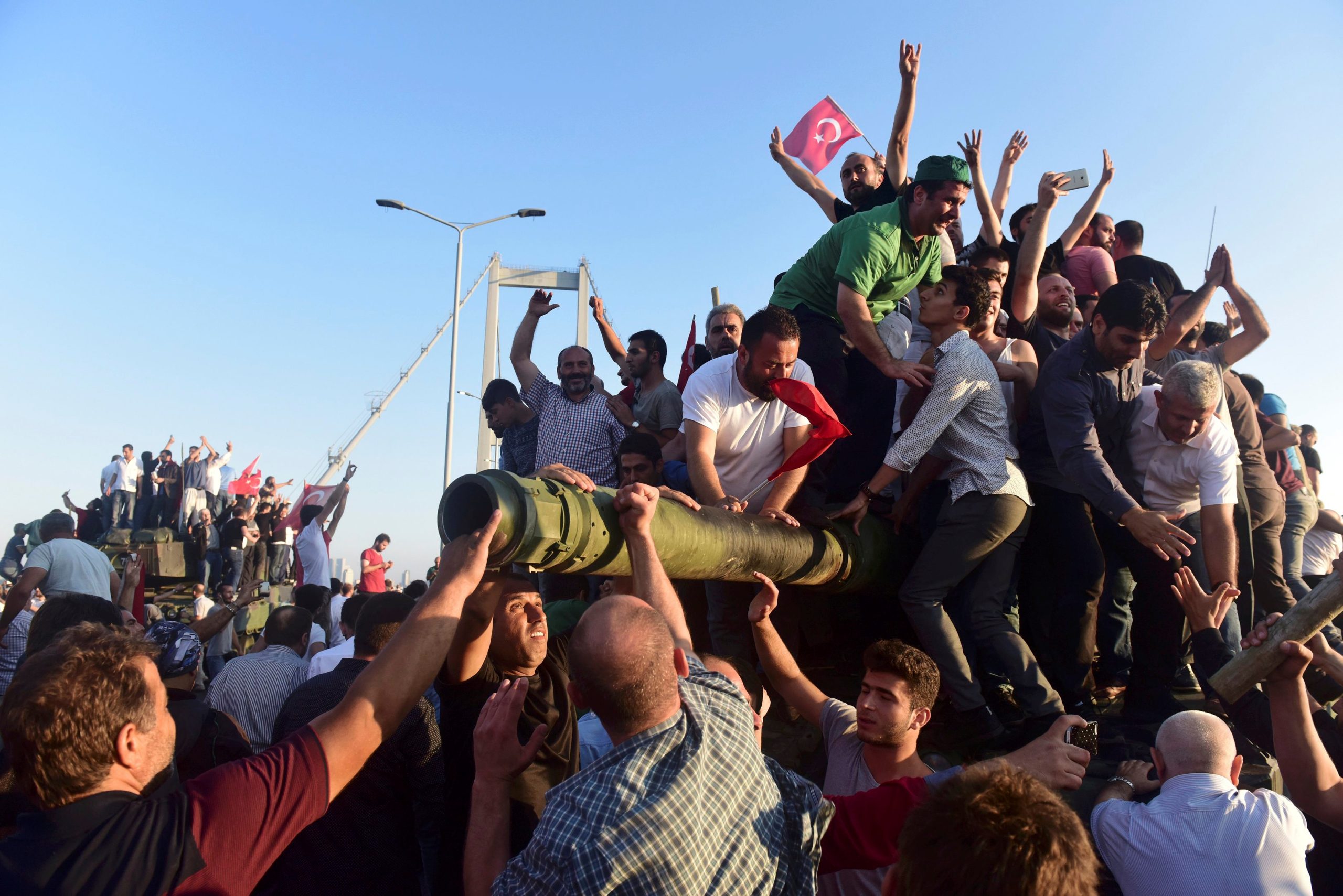 Ambassade de Turquie : un petit groupe dans l'armée était derrière le coup d'État 4 Ambassade de Turquie : un petit groupe dans l'armée était derrière le coup d'État - 3