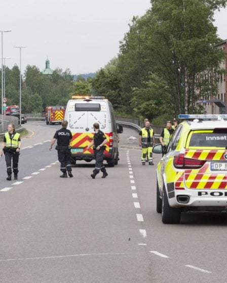 La police recherche deux personnes après une collision à Oslo 17 La police recherche deux personnes après une collision à Oslo - 16