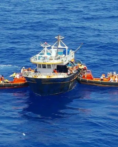 2 400 migrants secourus par le navire norvégien Siem Pilot 11 2 400 migrants secourus par le navire norvégien Siem Pilot - 10