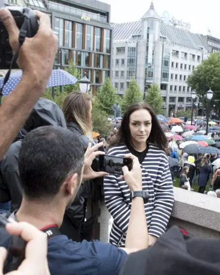 Des milliers de personnes ont manifesté pour les droits légaux des femmes 8 Des milliers de personnes ont manifesté pour les droits légaux des femmes - 7