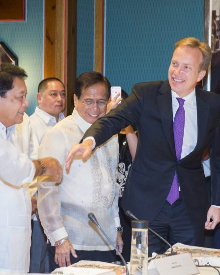Optimisme prudent dans les négociations aux Philippines 30 Optimisme prudent dans les négociations aux Philippines - 29