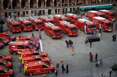 Les services d'incendie du pays ont reçu 36 camions de pompiers en cadeau - 18