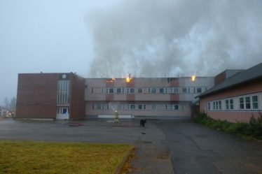Une école de Helgeland gravement endommagée par un incendie - 20
