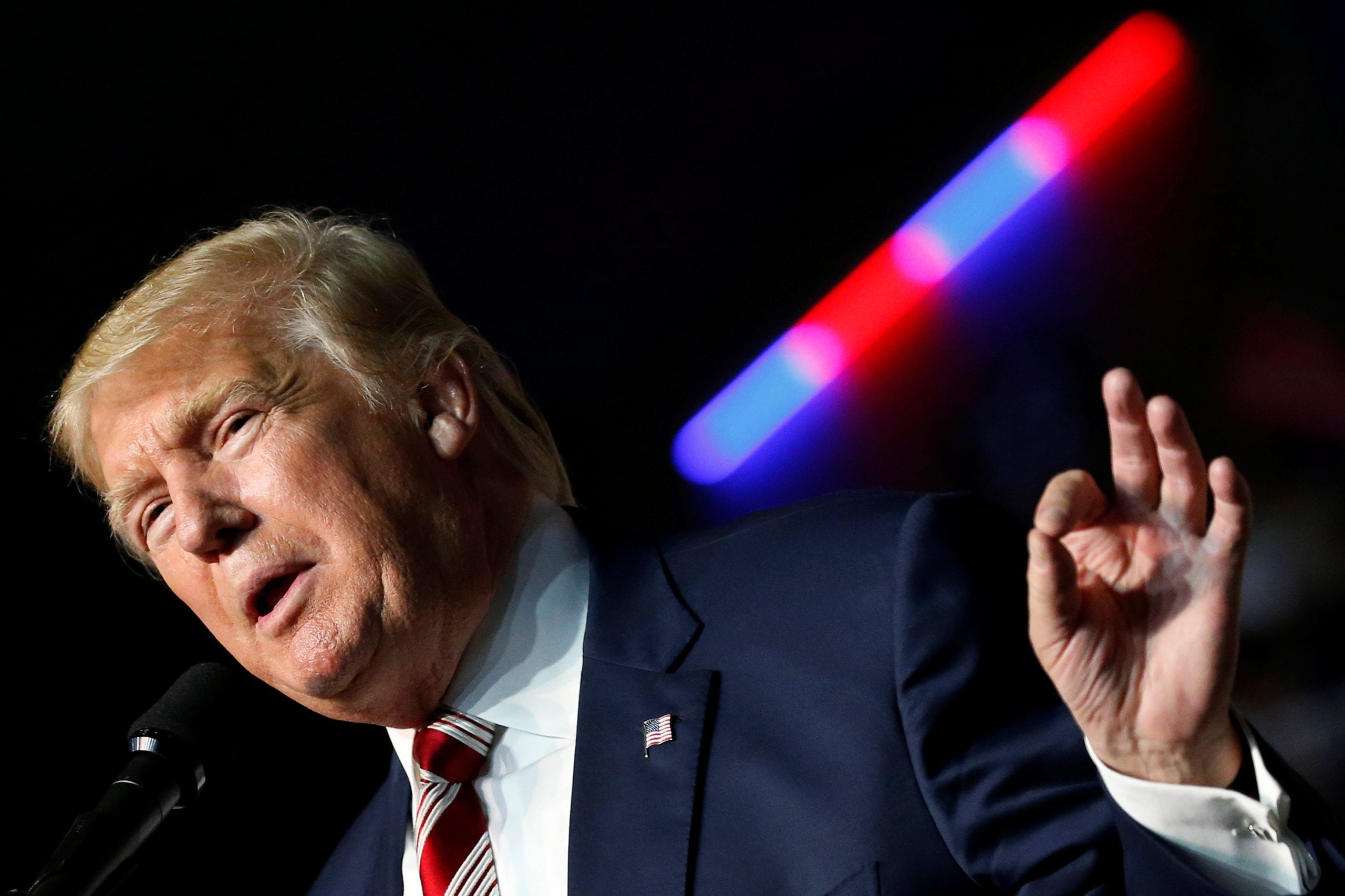 Près d'une égalité entre Clinton et Trump dans un sondage d'opinion 4 Près d'une égalité entre Clinton et Trump dans un sondage d'opinion - 3