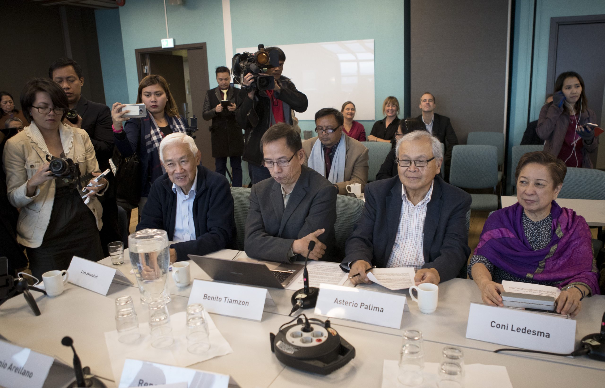 Progrès des pourparlers de paix philippins à Asker 4 Progrès des pourparlers de paix philippins à Asker - 3