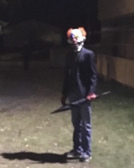 Clown avec vu écolier effrayé à Oslo 21 Clown avec vu écolier effrayé à Oslo - 20