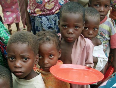 16 millions de personnes sont menacées de famine en Afrique australe 4 16 millions de personnes sont menacées de famine en Afrique australe - 3