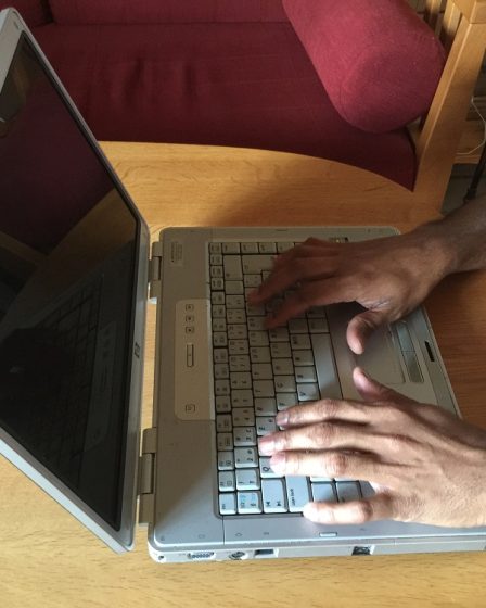 Forte diminution de la lecture des journaux et de l'écoute de la télévision 29 Forte diminution de la lecture des journaux et de l'écoute de la télévision - 28