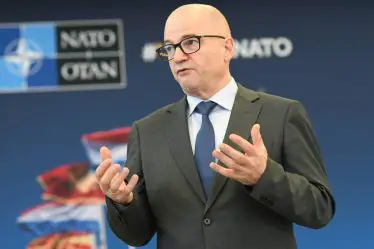 Enoksen, ministre de la Défense : l'OTAN demandera probablement à la Norvège de contribuer avec plus de ressources - 16