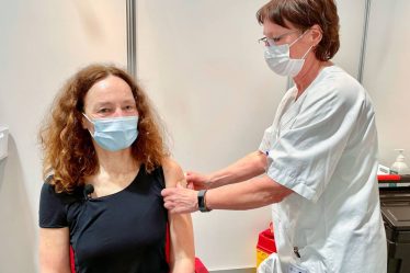 FHI norvégien : faible probabilité d'effets secondaires à long terme après la vaccination corona - 18