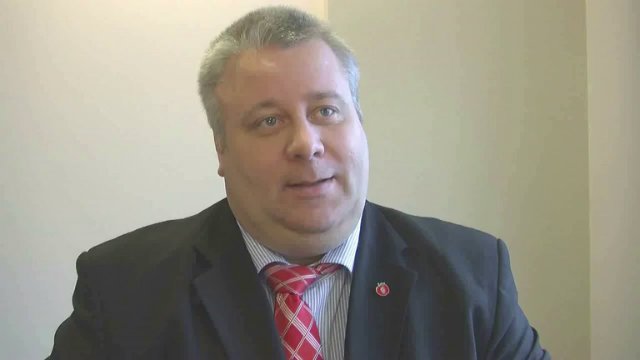 Le gouvernement veut que les certificats de police soient exigés pour les préposés aux personnes âgées 4 Le gouvernement veut que les certificats de police soient exigés pour les préposés aux personnes âgées - 3