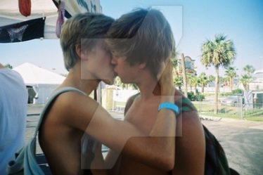 Les jeunes homosexuels souvent victimes d'intimidation - 18