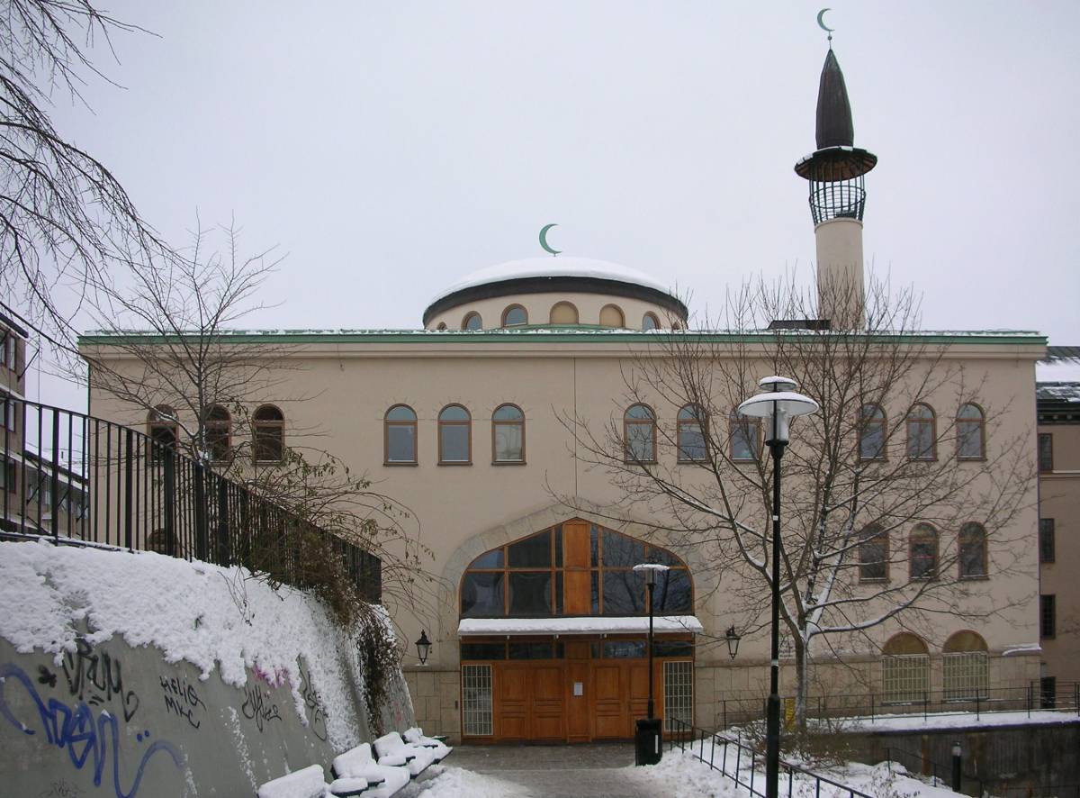 Les autorités sociales suédoises exposées à une campagne de haine, les imams appellent à la distance - 3