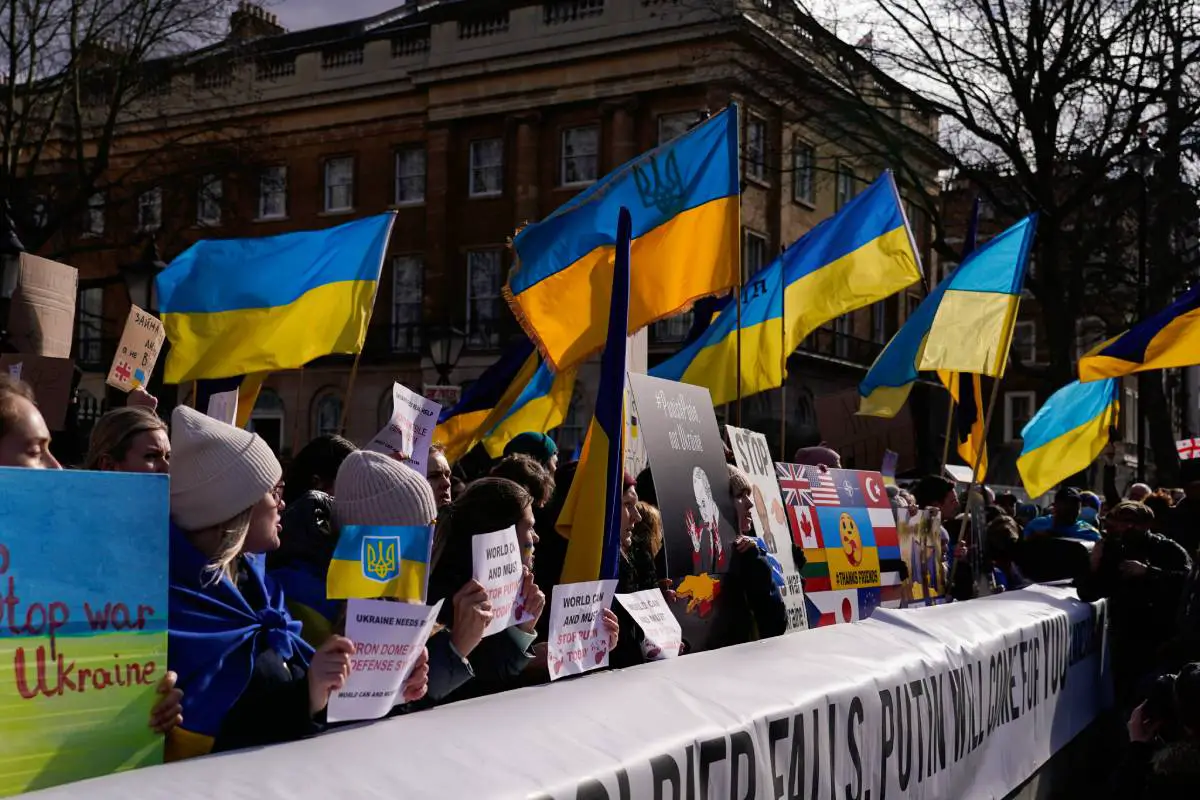 L'ambassadeur d'Ukraine demande à la Norvège de modifier la loi afin qu'elle puisse envoyer des armes à l'Ukraine - 3