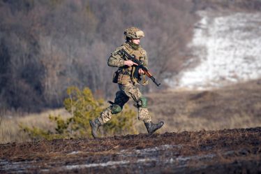Agence de presse russe: l'Ukraine a attaqué des séparatistes pro-russes - 18