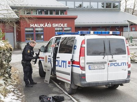Un homme a tiré sur des ambulanciers à Bergen 17 Un homme a tiré sur des ambulanciers à Bergen - 16