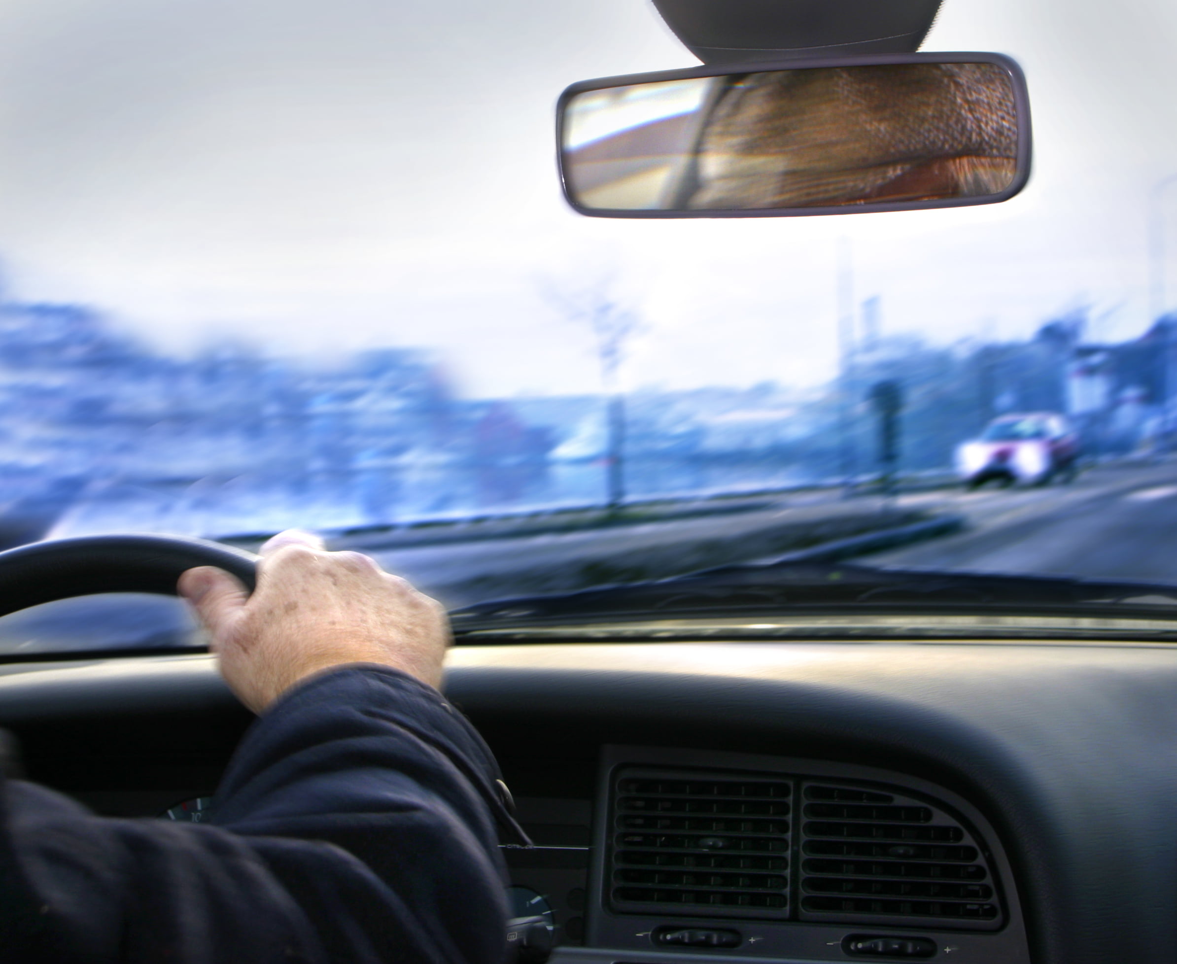 Plus de personnes surprises en train de conduire sous l'influence cette année 4 Plus de personnes surprises en train de conduire sous l'influence cette année - 3