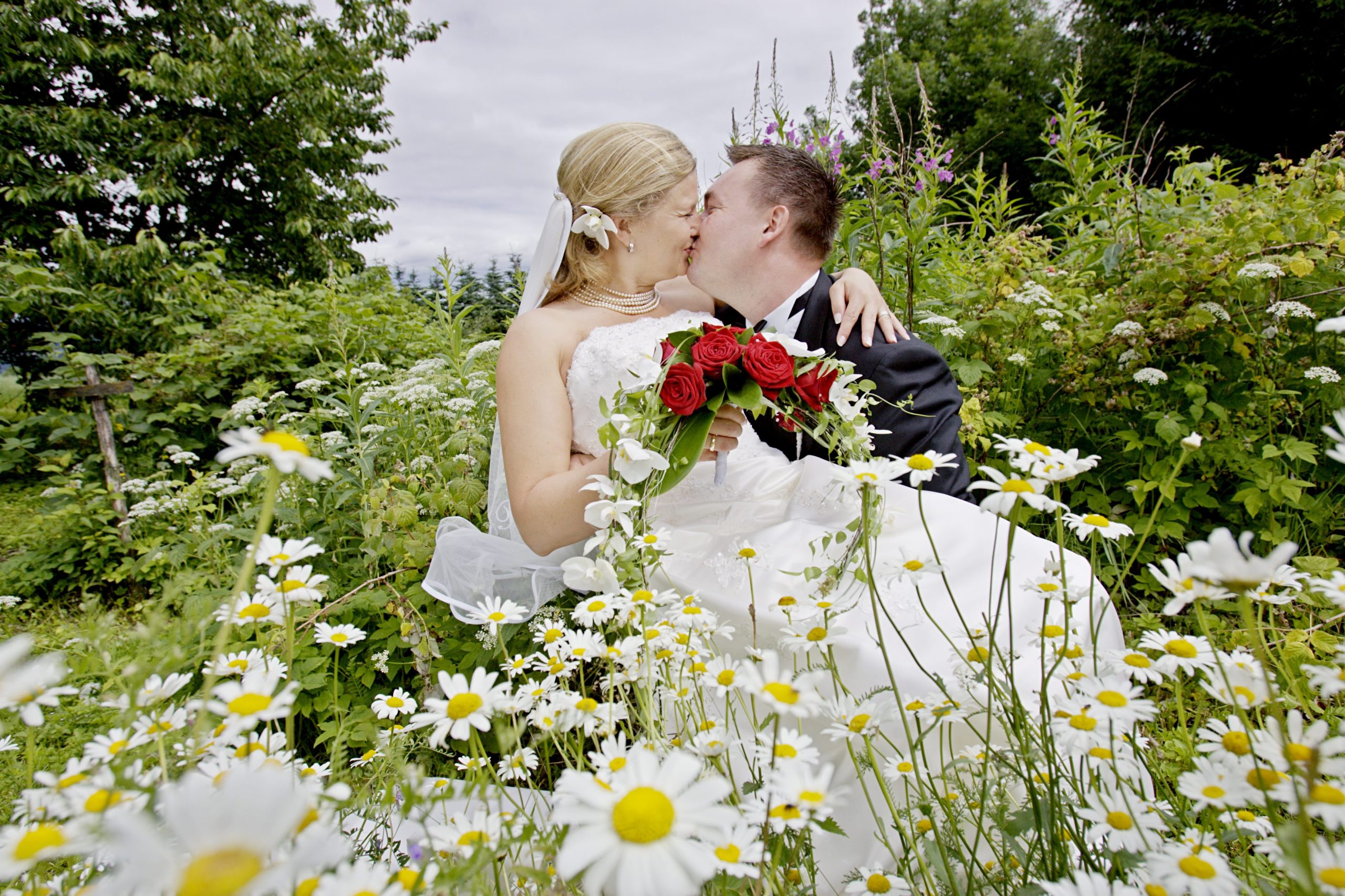 Les mariages sont chers pour les invités et les jeunes mariés 4 Les mariages sont chers pour les invités et les jeunes mariés - 3