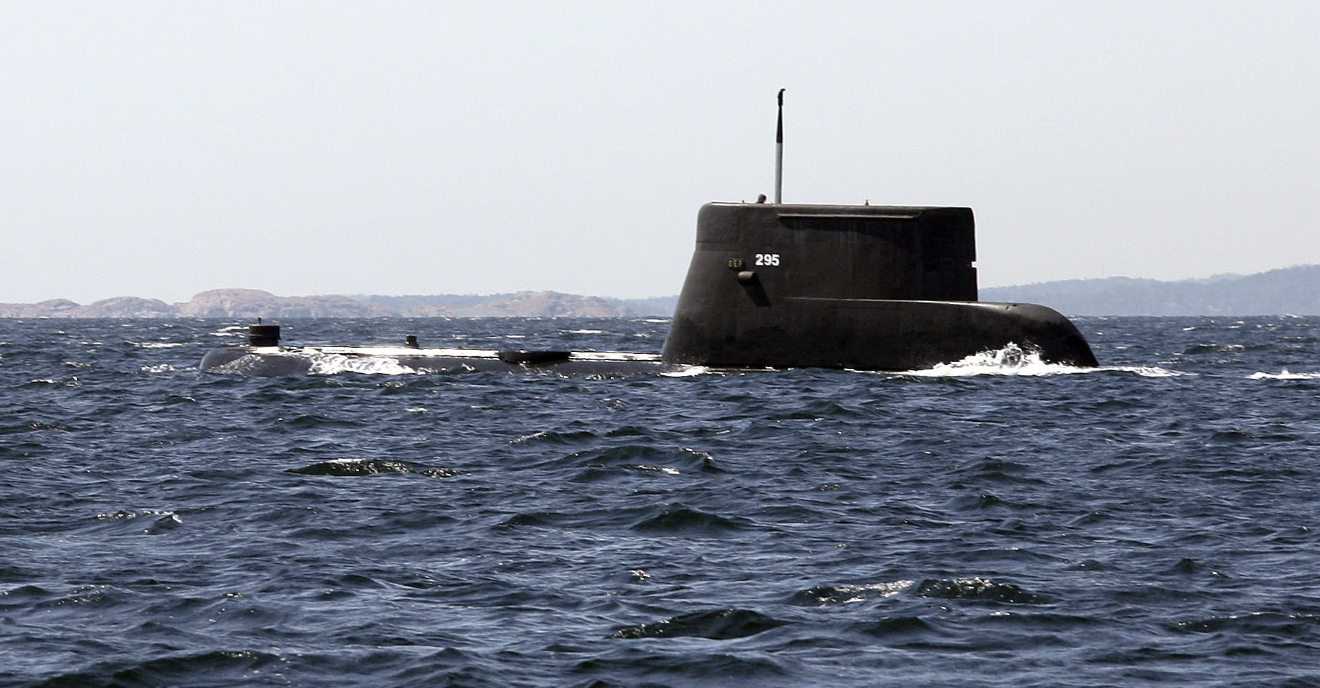 Recherche de coopération sous-marine avec d'autres nations 4 Recherche de coopération sous-marine avec d'autres nations - 3