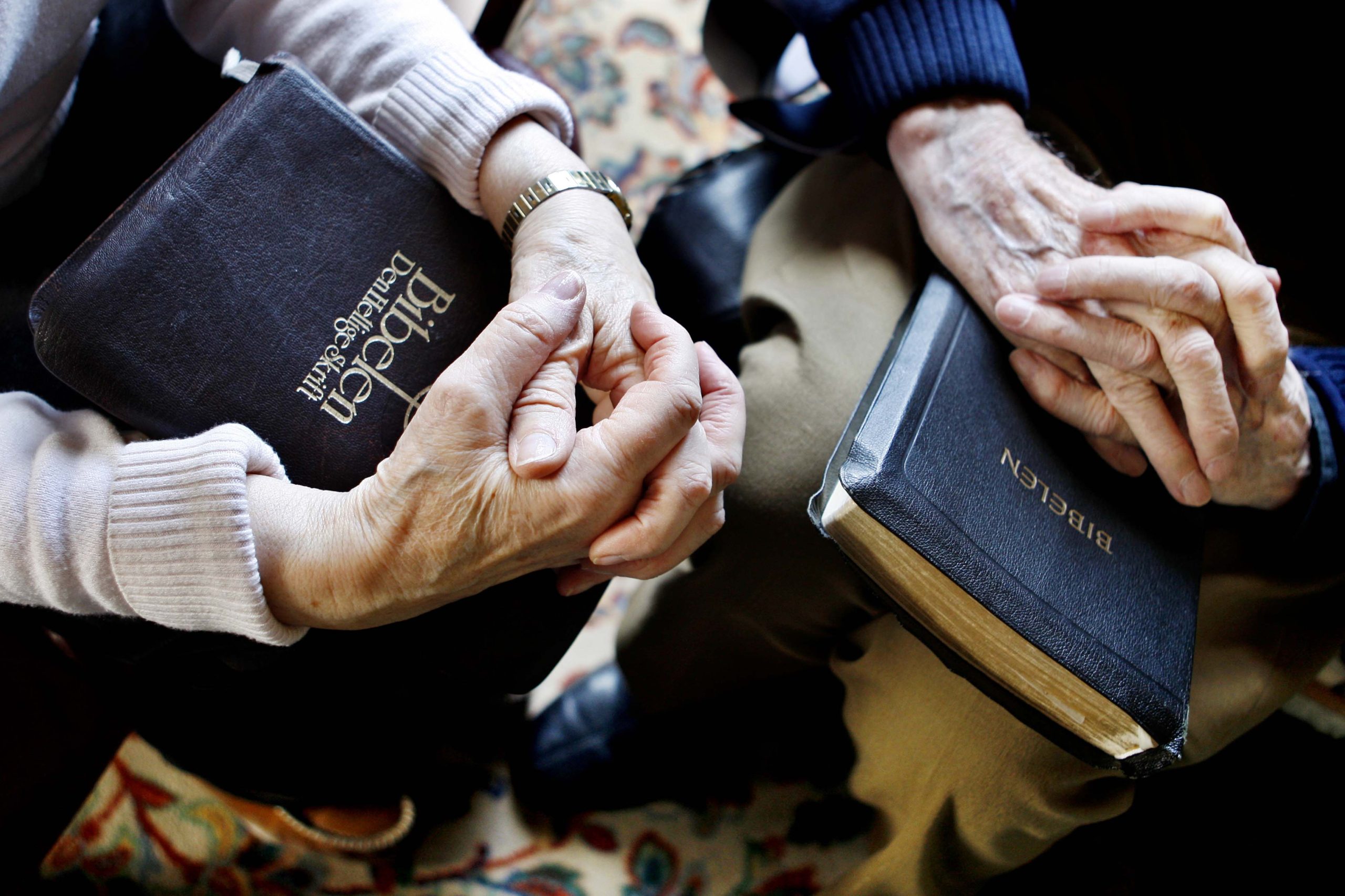 Moins de la moitié des membres de l'Église sont chrétiens 4 Moins de la moitié des membres de l'Église sont chrétiens - 3