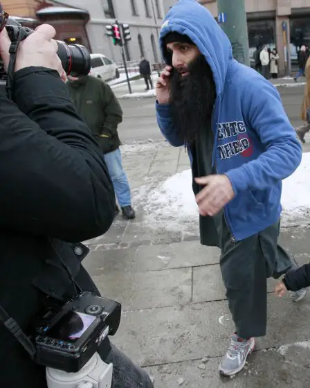 Bhatti demande une compensation à la PST et à la police d'Oslo 26 Bhatti demande une compensation à la PST et à la police d'Oslo - 25