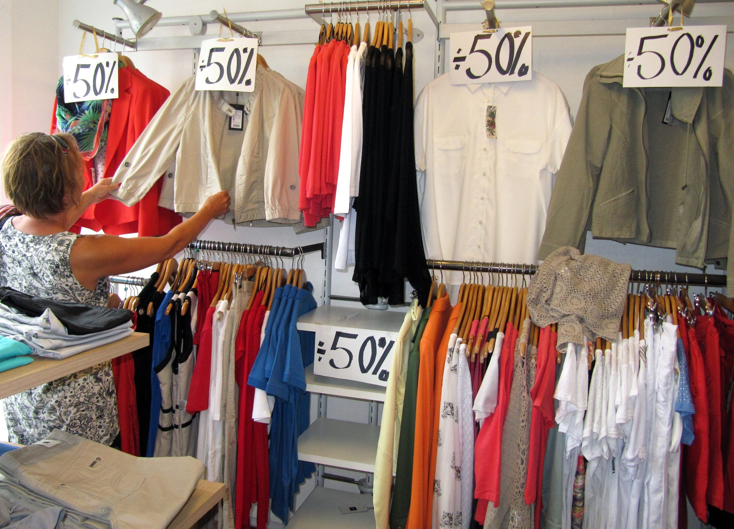 Nouvelle loi éthique sur la production de vêtements 4 Nouvelle loi éthique sur la production de vêtements - 3
