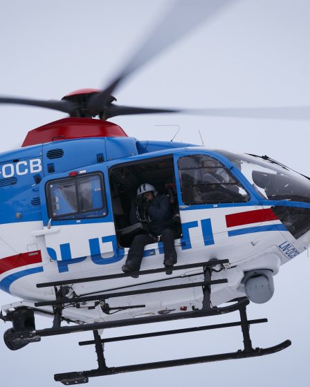 La police peut obtenir une assistance supplémentaire par hélicoptère 8 La police peut obtenir une assistance supplémentaire par hélicoptère - 7