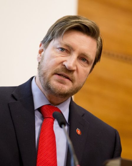 Tybring-Gjedde pense que la Norvège devrait envoyer des réfugiés pour lutter contre l'EI 5 Tybring-Gjedde pense que la Norvège devrait envoyer des réfugiés pour lutter contre l'EI - 4