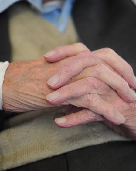 Demande de certificat de police de bonne conduite dans les soins aux personnes âgées 5 Demande de certificat de police de bonne conduite dans les soins aux personnes âgées - 4