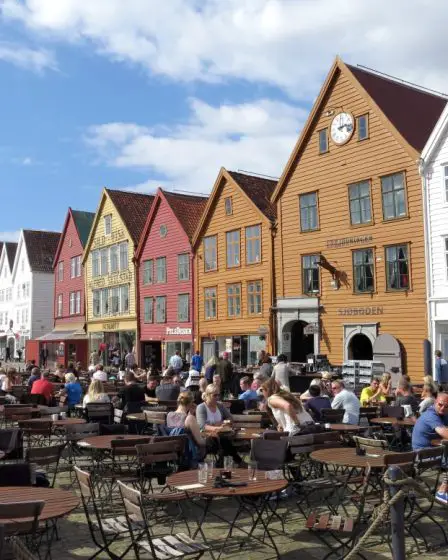 Ambiance tendue lors de la démonstration du train urbain à Bergen 8 Ambiance tendue lors de la démonstration du train urbain à Bergen - 7