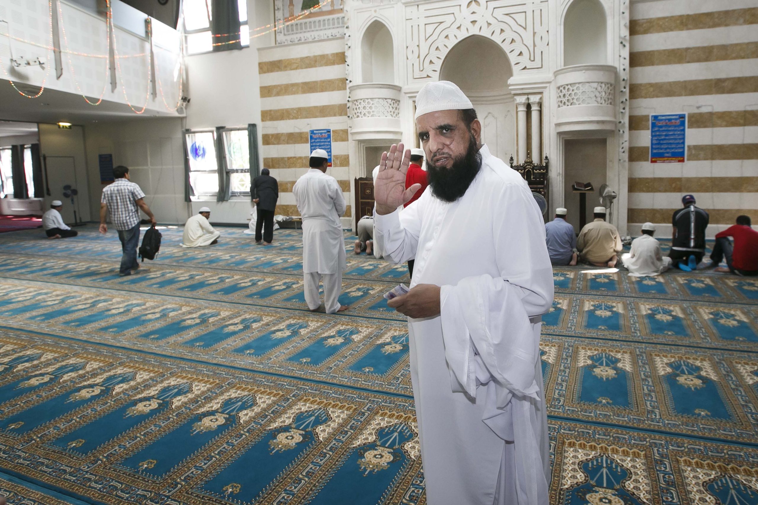 Un imam controversé de retour en Norvège 4 Un imam controversé de retour en Norvège - 3